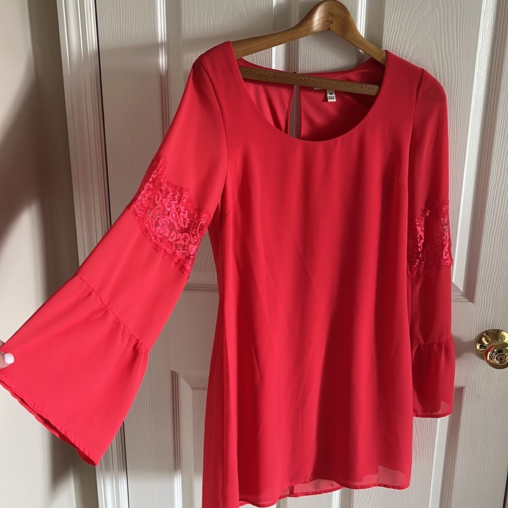 Accidentally In Love Bright Pink/Red Bell Sleeve With Lace Size Medium